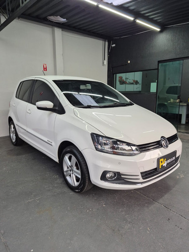Volkswagen Fox 1.6 16v Msi Highline Total Flex I-motion 5p