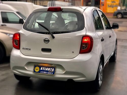 Imagem 4 de 7 de Nissan March 1.0 12v S (flex)