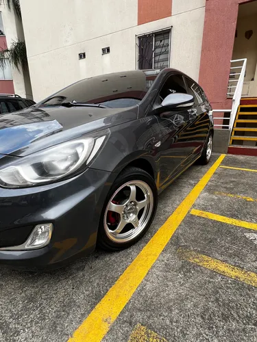 I25 Hatchback