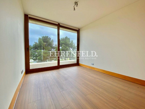 Bosques De Montemar, Concón. Departamento De 153 M2 .