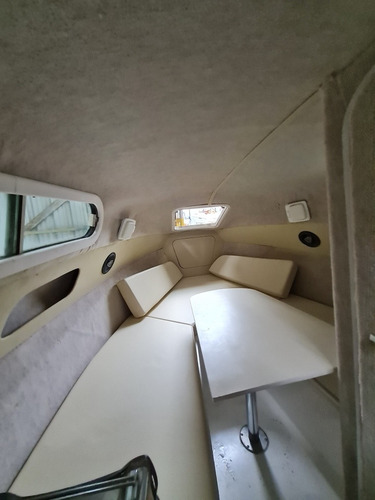 Lancha Sk 220 Traker