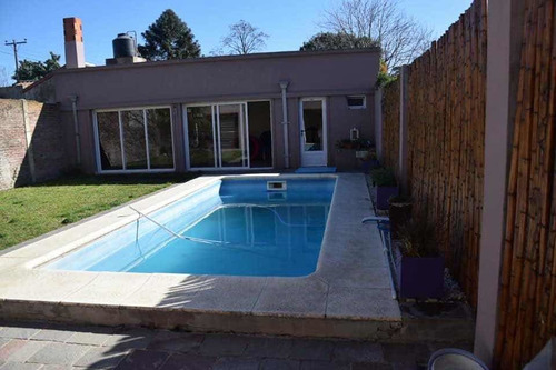 Imagen 7 de 7 de Hermoso Chalet En Dos Plantas