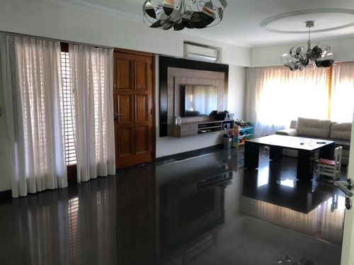 Excelente Chalet!!! Azcuénaga 781