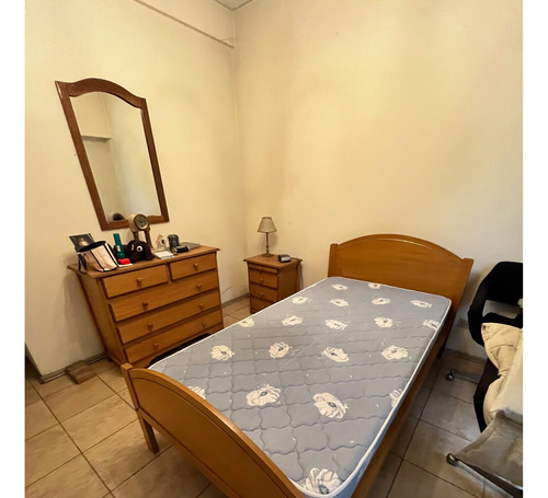 Juego De Dormitorio 1  Plaza. Completo . Impecable