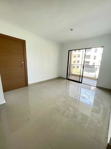 Imagen 3 de 11 de Apartamento En Alquiler En La Avenida Ecológica 3h 2b