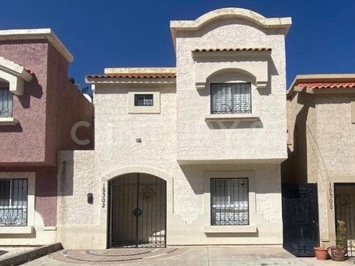 Casa En Renta.amueblada .quintas Sebastian, Chihuahua