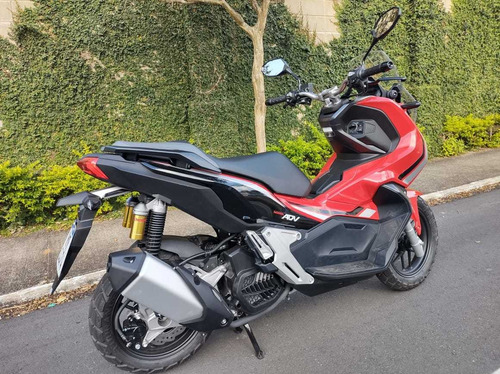 Honda Adv