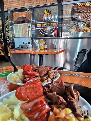 Leandro Araque Inzitu Realtors Vende Negocio De Parrilla En Av. Bolivar Inversionista!! Se Vende Fondo De Comercio A Pie De Calle