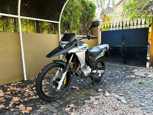 Honda Xre 300 *unico Dueño* *olivos*