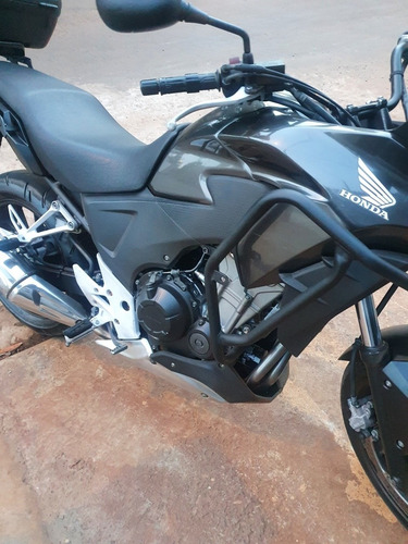 Imagem 2 de 11 de Honda Cb