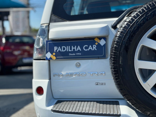Mitsubishi Pajero TR4 2.0 4X2 16V 140CV FLEX 4P AUTOMÁTICO