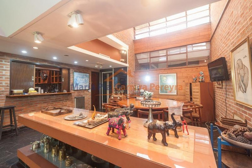 Venta De Lindisima Casa Y Local Abajo Con Garage, Jardin Y Pileta