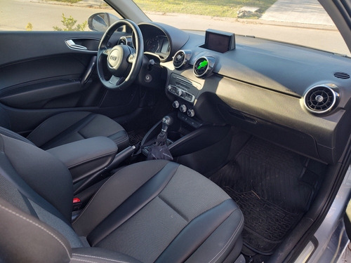 Imagen 8 de 16 de Audi A1 2015 1.4 Ambition Tfsi 122cv Stronic
