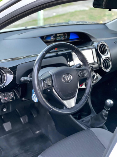 Toyota Etios 1.5 Sedan Xls 2017