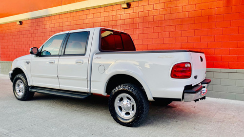 Ford Lobo LARIAT DOBLE CABINA 4x4