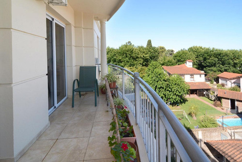 Venta Departamento 3 Ambientes Con Balcón Monte Grande