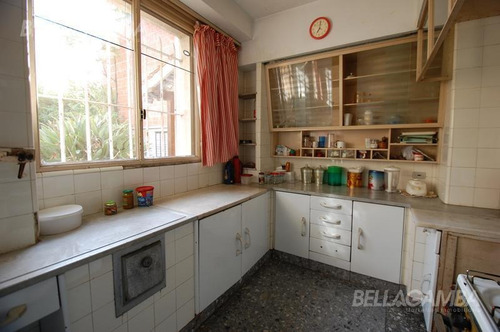 Imagen 8 de 17 de Destacada Residencia Excelente Ubicación.