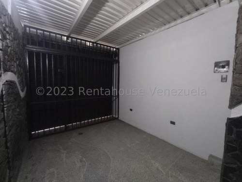 Imagen 19 de 30 de Local En Alquiler Centro De Barquisimeto. Tu Asesor De Confianza Kenlimar Nieto. Contactame *0424 5/2/2/3/7/9/7* Código Flex 23-24114