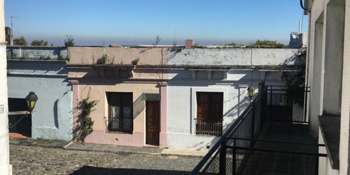 Imagen 6 de 6 de Apartamento En Casco Historico De 2 Dormitorios