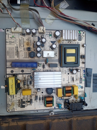 Imagen 3 de 6 de Televisor Máster G Mgu49x En Desarme Por Pantalla Quebrada