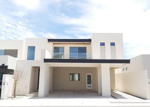 Renta Casa Nueva La Mirada Residencial