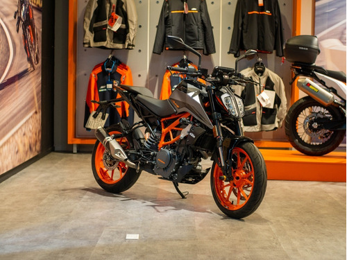 Imagen 23 de 25 de Ktm Duke 390 Gris Usado Seleccionado