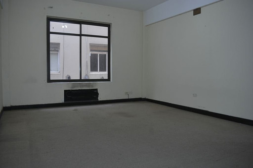 Imagen 10 de 18 de 6 Oficinas. Centro.