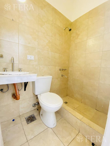 Imagen 3 de 5 de Venta De Departamento 1 Ambiente Divisible Con Balcón En Sarandi (30029)