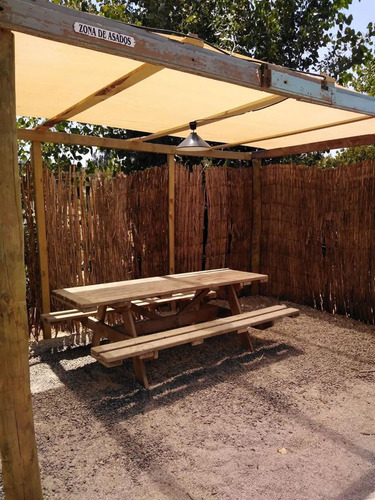 Casa En Venta De 5 Dorm. En Limache