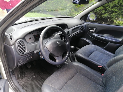Renault Megane 2005 1.6