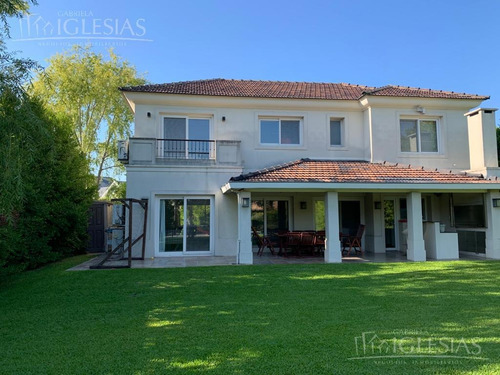 Imagen 30 de 30 de Casa - Los Castores En Venta