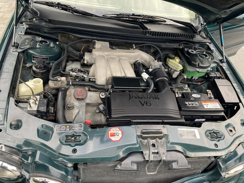 Imagen 11 de 15 de Jaguar X-type 2002 2.5 V6 At