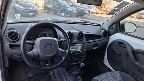Ford Ka 1.6 Fly Viral