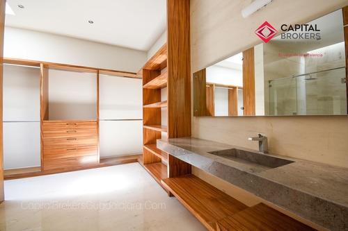 Imagen 27 de 30 de Casa De Lujo En Venta Ayamonte Club De Golf Zona Bajío