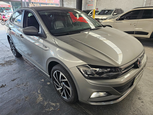 Volkswagen Virtus 1.0 Highline 200 Tsi Aut. 4p 6 marchas