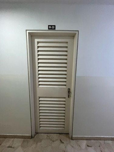 Imagen 22 de 28 de Vendo Excelente Apartamento 210 M2 4h/4b/3p Lomas Del Sol