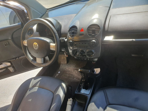 Volkswagen New Beetle 2.0 3p Automática