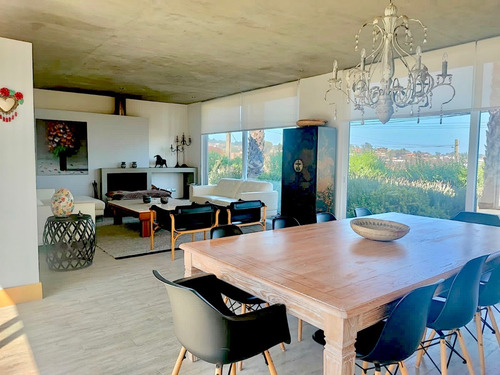Interesante Casa En Marbella Con Vista