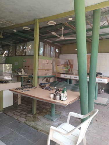Calle 206 E/ 263 Y 264 Casa Quinta- Espacio Comercial