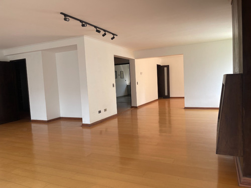 Impresionante Amplitud Remodelado 3d- 3b ´servicio Y Estar