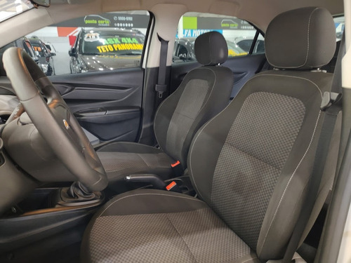 Imagem 7 de 20 de Chevrolet Onix 1.0 Mpfi Joy 8v 2019