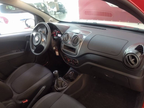 Imagem 8 de 15 de Fiat Grand Siena 1.0 Evo Flex Manual
