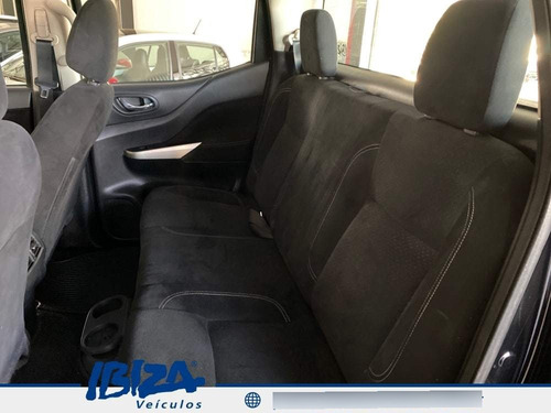 Imagem 14 de 16 de Nissan Frontier Se Cd 4x4 2.3 Bi-tb Diesel Aut. Diesel 2018