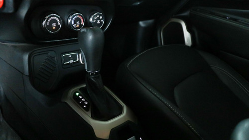 Jeep Renegade 1.8 Sport At Plus - 110943 - C