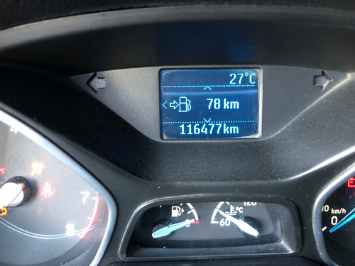 Ford Focus III 1.6 Sedan S