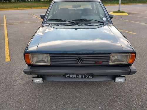 Imagem 3 de 15 de Voyage Plus 1.6 1986 Placas Preta