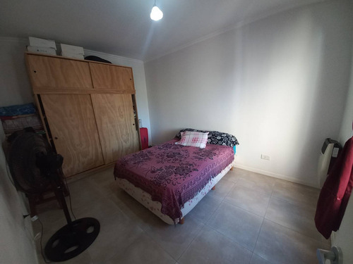 Condominio En Jorge Cafrune 100