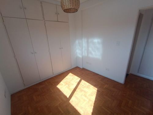 Venta - Departamento - 2 Ambientes - Balcon - Luminoso - Vis