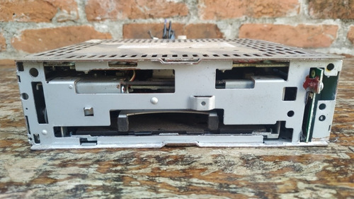 Rádio Automotivo Philips Cem220/55 (não Funciona) (Usado)