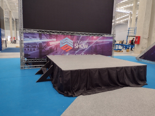 Imagen 2 de 3 de Escenario Modular En Arriendo